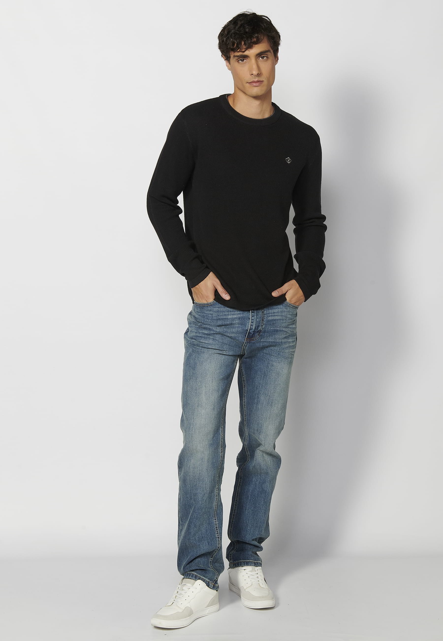 Pull à manches longues en tricot de coton avec détail brodé en noir pour homme