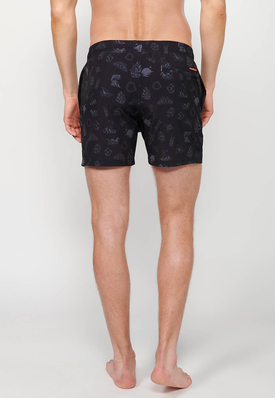 Printed short swimsuit with adjustable waist with drawstring and back pocket and an inner gray color for men 6
