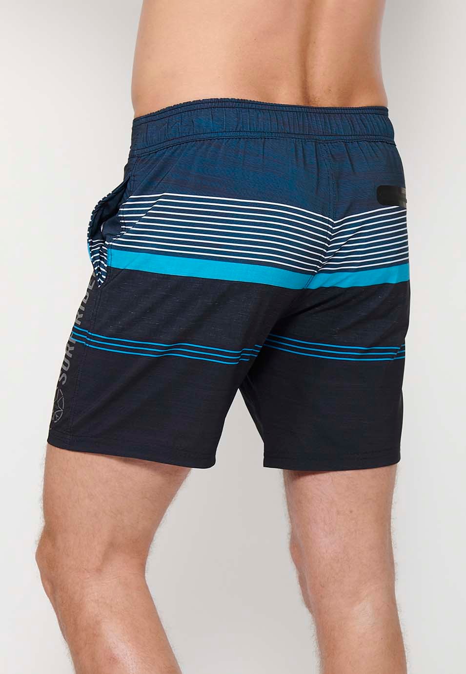 Bedruckter kurzer Badeanzug mit verstellbarer Taille, Kordelzug und Gesäßtasche und einer Innenfarbe in Mint für Herren 4