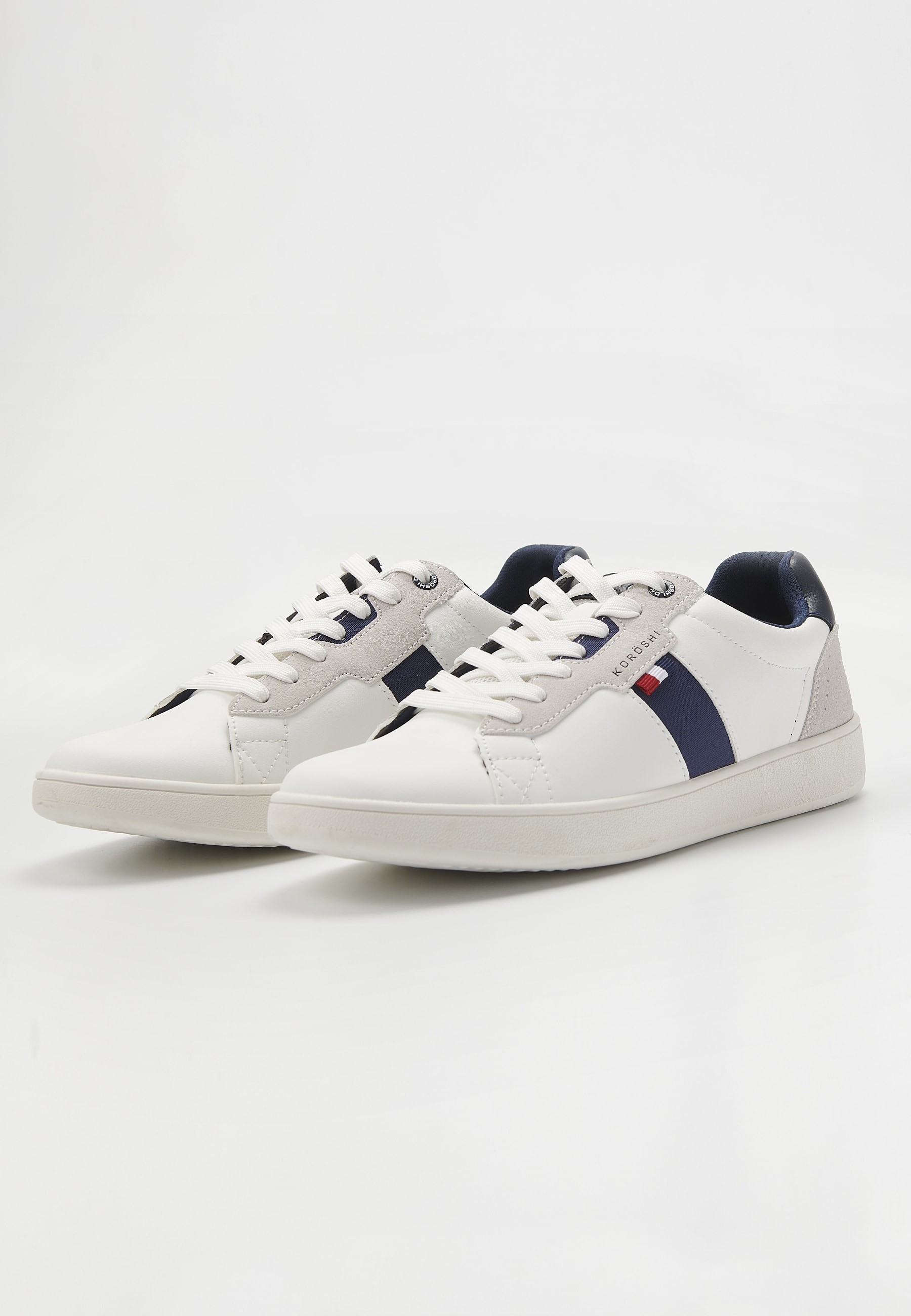 Casual sneaker with laces in White for Men