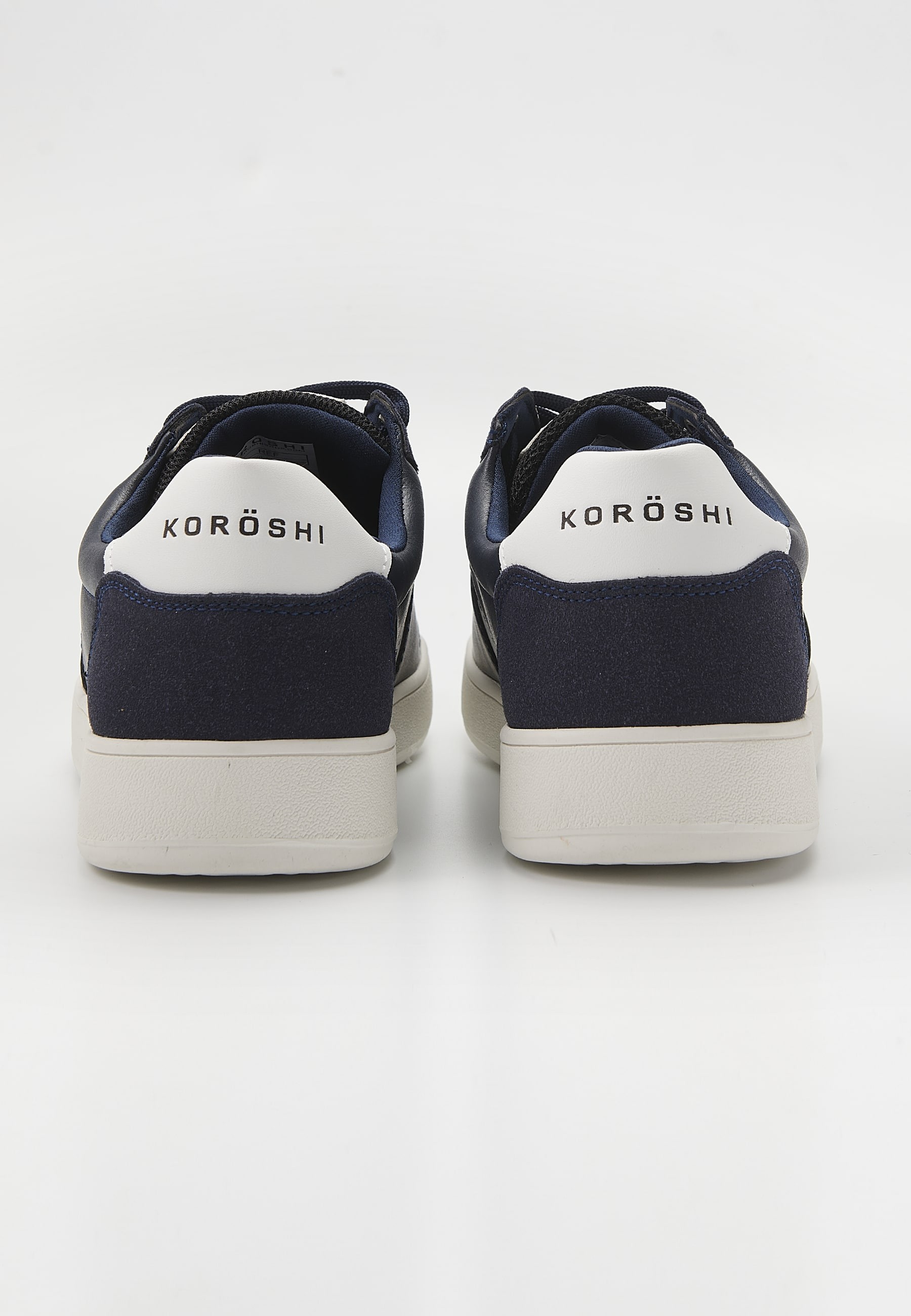 Navy casual sneaker with laces for Men