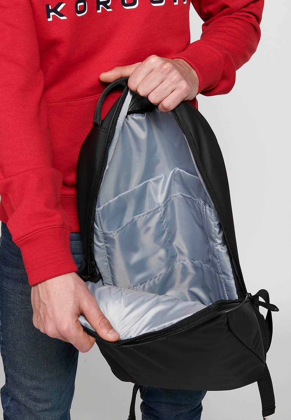 Koröshi Rucksack mit Reißverschluss und Laptoptasche innen in Schwarz 6