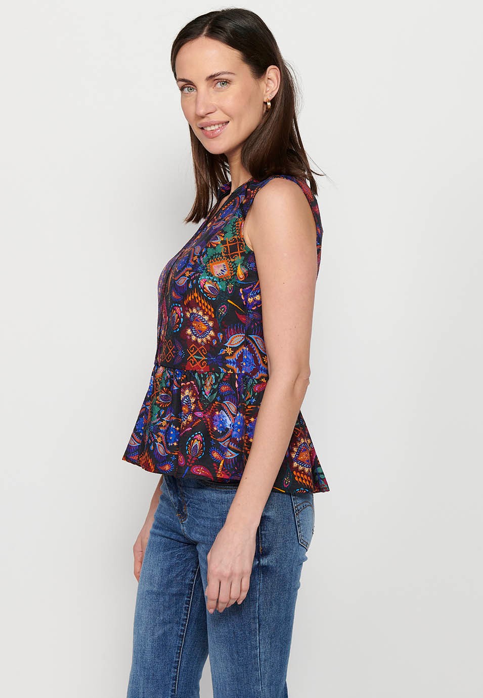 Sleeveless blouse, V-neckline, multicolored floral print for women