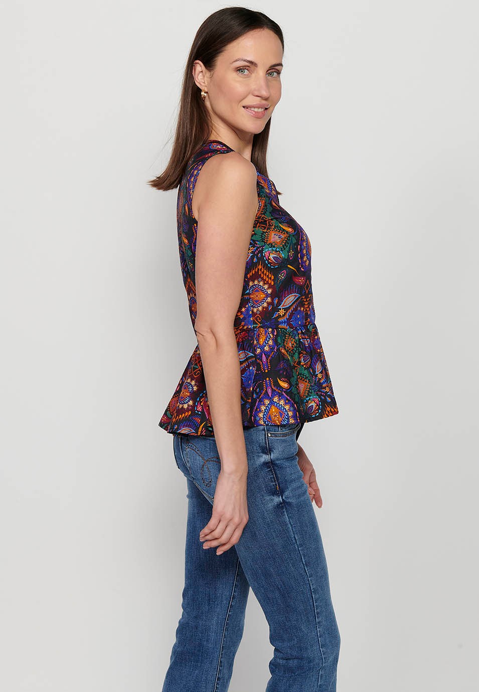 Sleeveless blouse, V-neckline, multicolored floral print for women