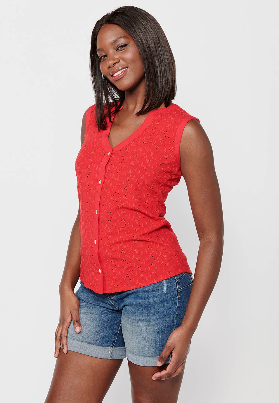 Blouse en coton sans manches avec fermeture sur le devant avec boutons rouges pour femme 3