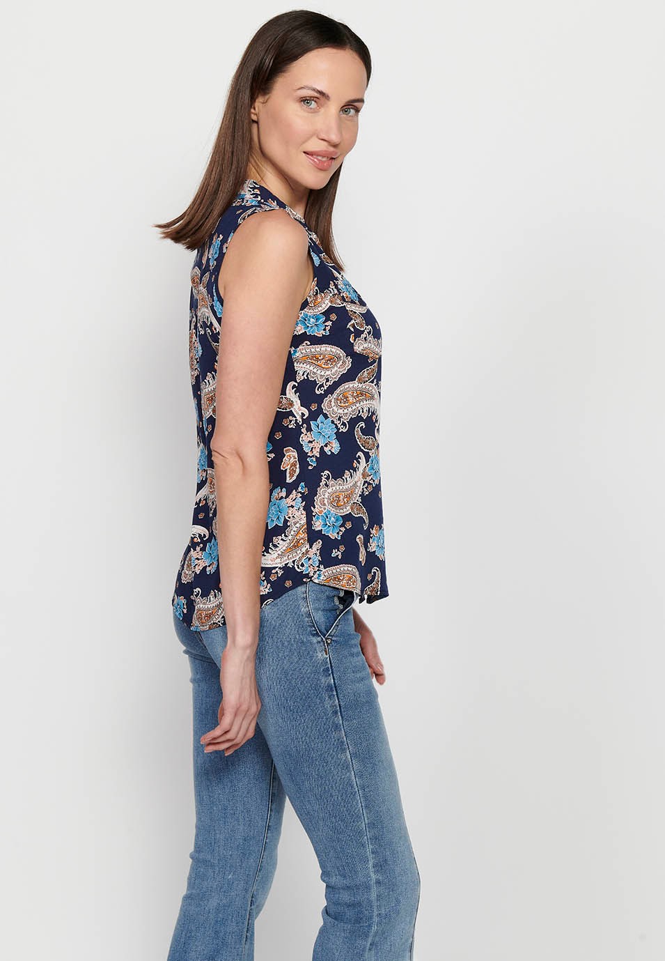 Blusa sin mangas, cuello V, cierre delantero con botones, estampado floral de color Azul para mujer 6