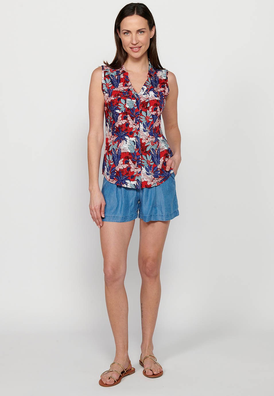 Women's Sleeveless V Neck Button Front Closure Floral Print Blouse Tops