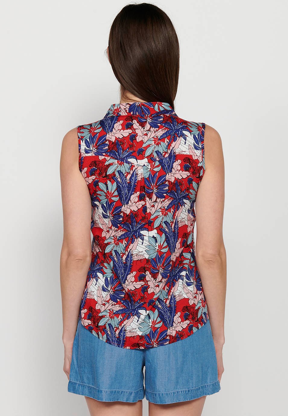 Blusa sin mangas, cuello V, cierre delantero con botones, estampado floral para mujer