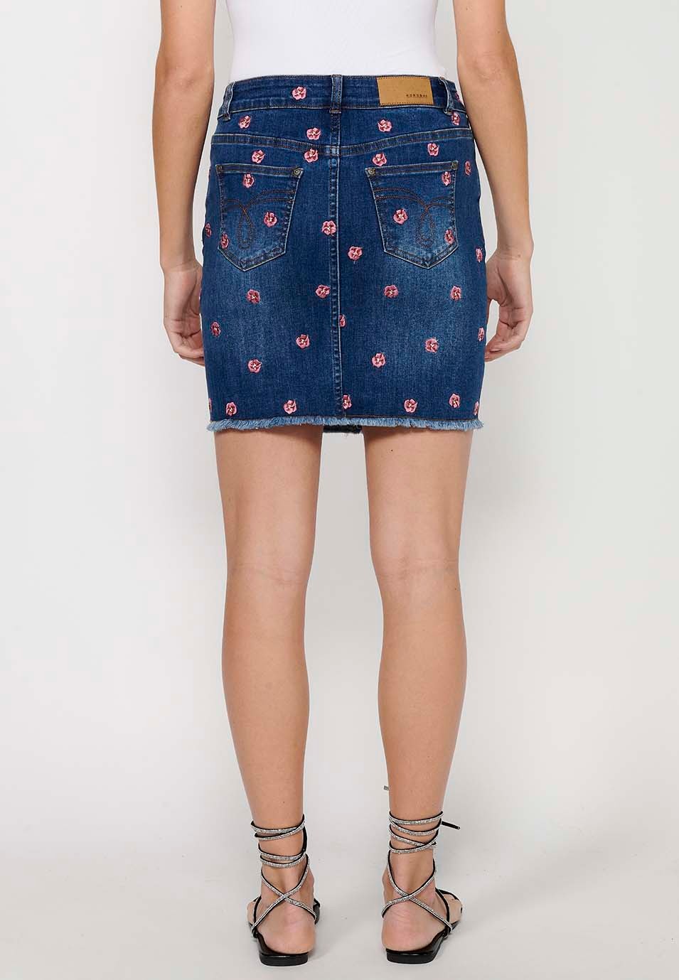 Short denim skirt made of embroidered fabric with front zipper closure and dark blue button for Women 3