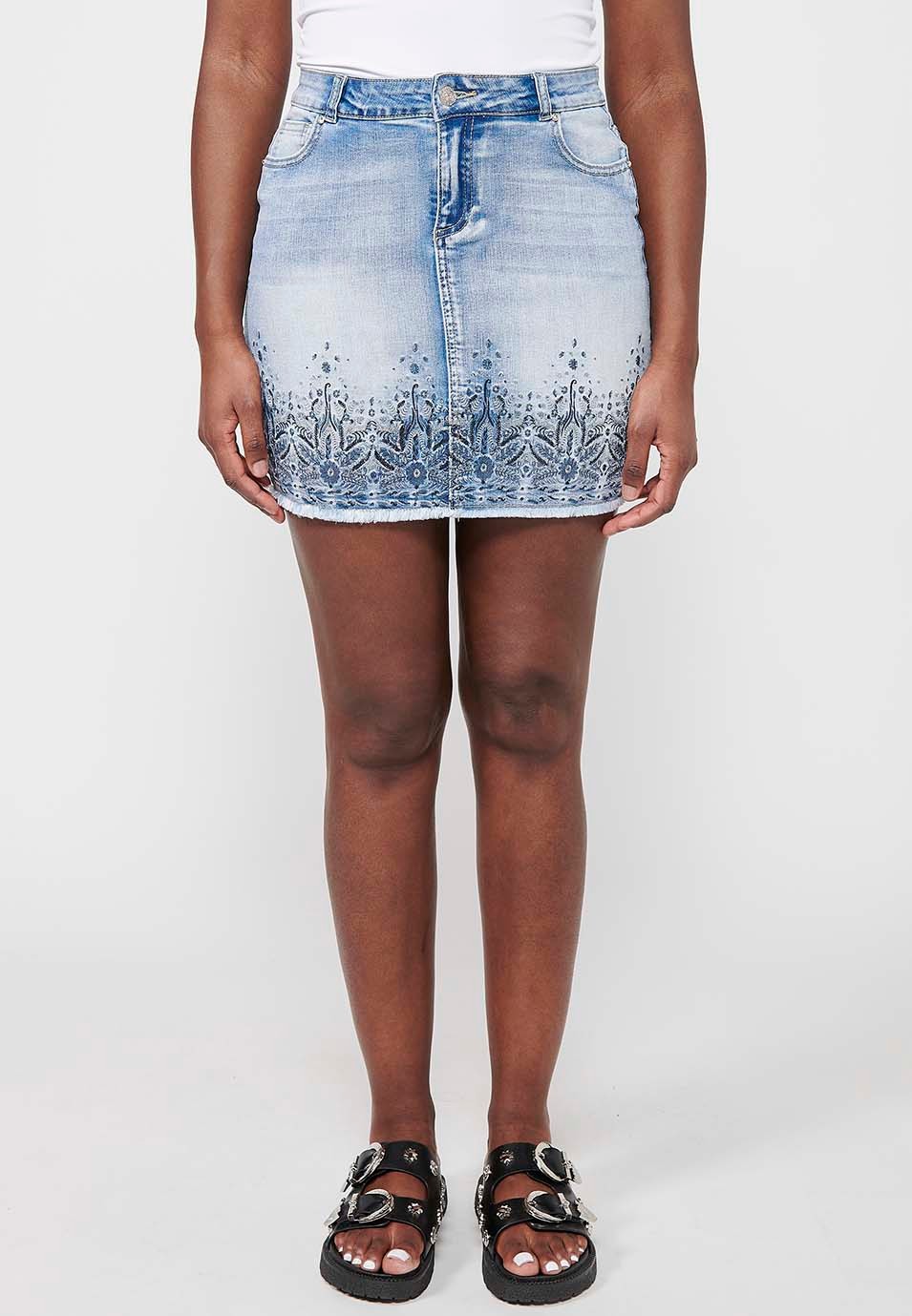 Short denim skirt with embroidered details and front closure with zipper and button in Blue for Women 1