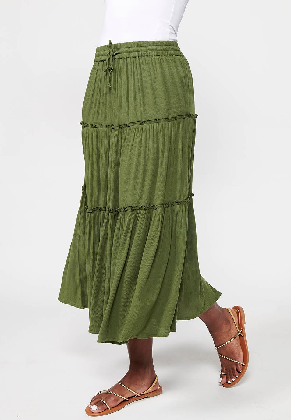 Faldilla llarga, cintura engomada, color verd per a dona