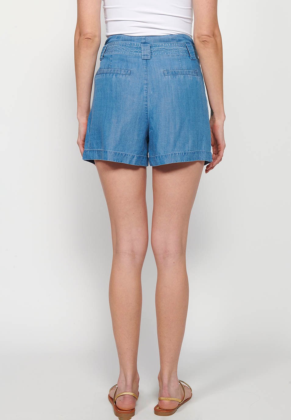 Short, taille réglable avec ruban, coloris bleu pour femme