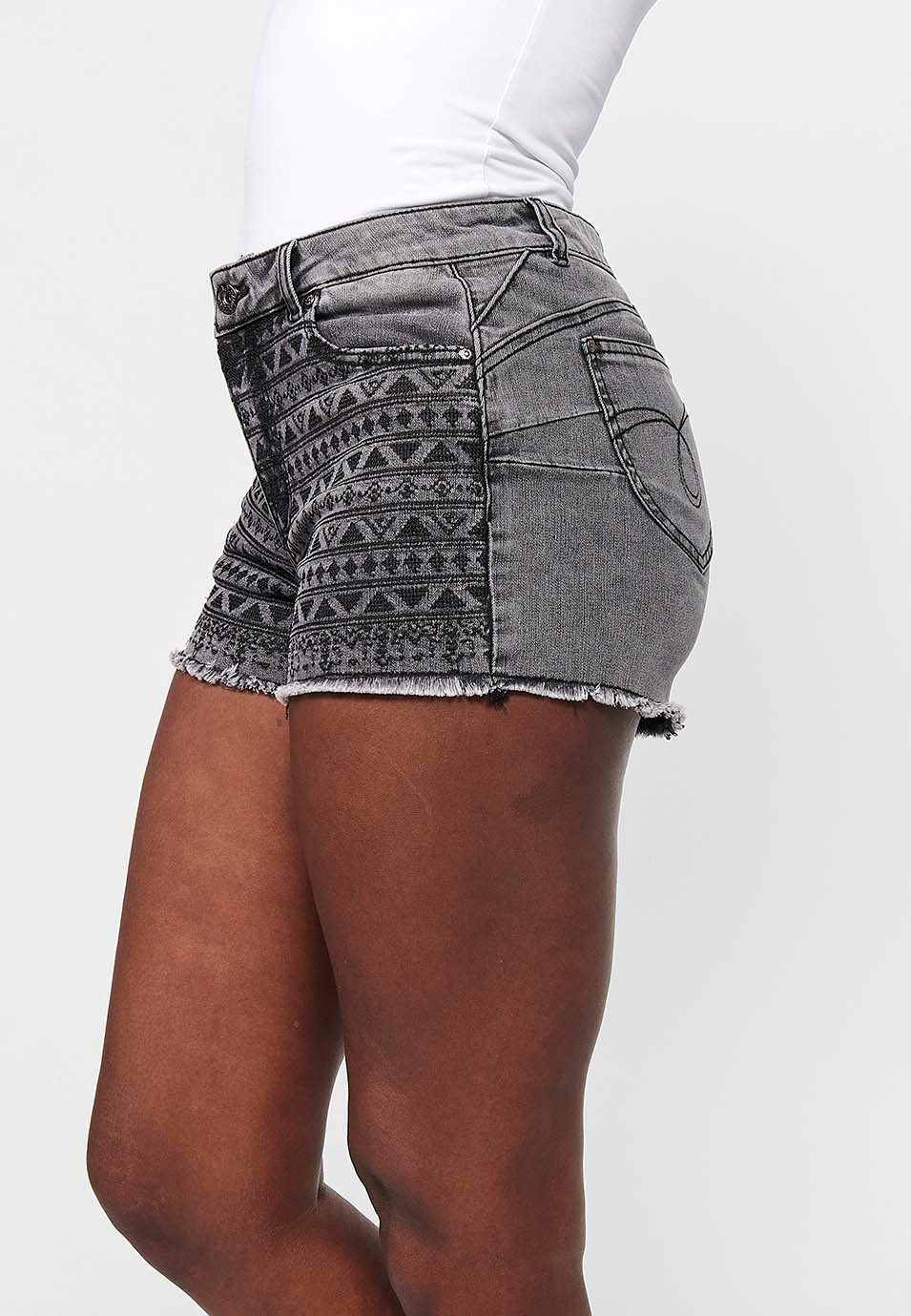 Short, fermeture avant avec fermeture éclair et bouton, couleur denim noir pour femme