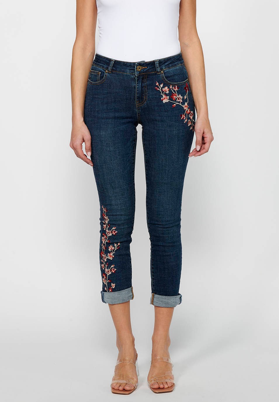 Lange, schmale Jeanshose mit Frontverschluss mit Reißverschluss und Knopf in Dunkelblau für Damen 3