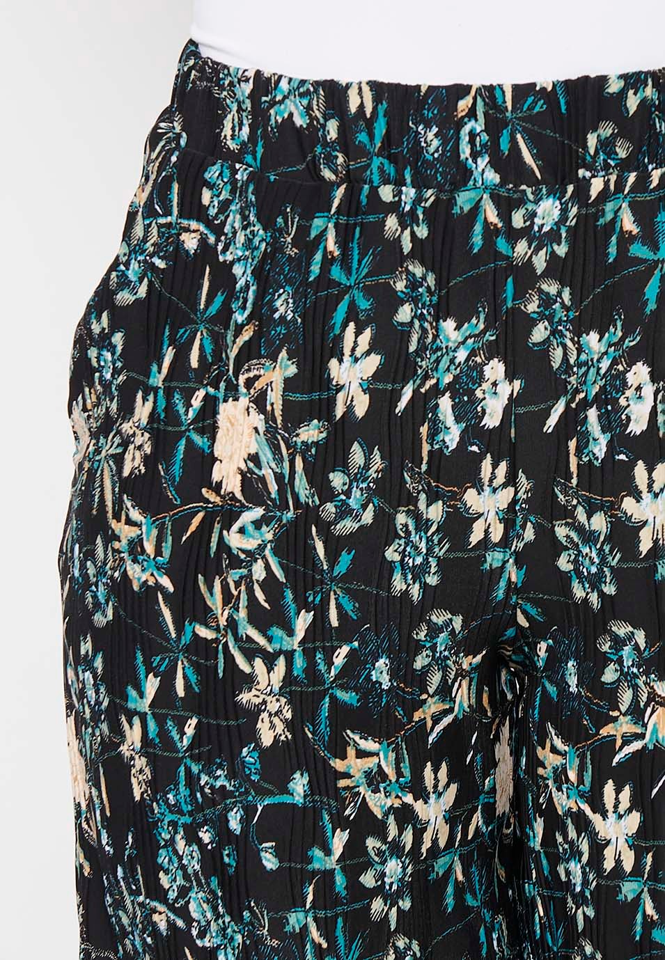 Pantalón largo ancho con cintura engomada, estampado floral multicolor para mujer