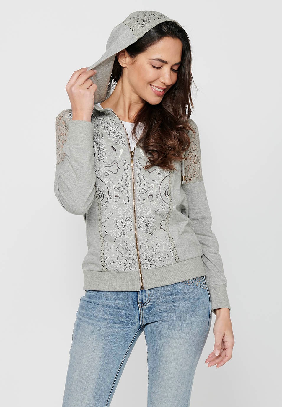 Sweatshirt jacket with zipper front closure and lace details with gray hooded collar for women