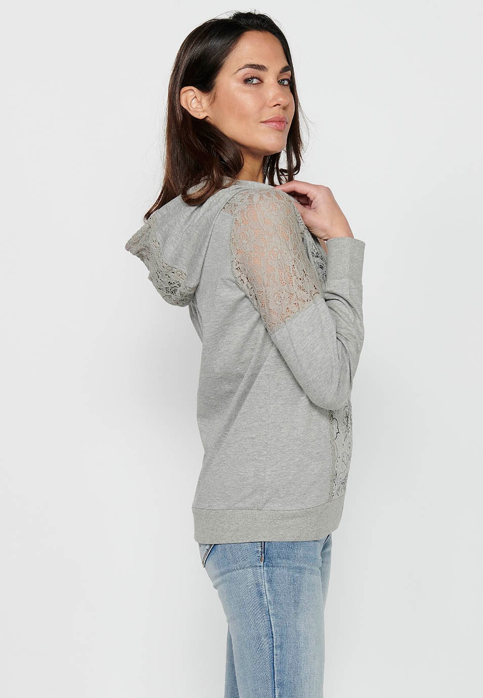 Sweatshirt jacket with zipper front closure and lace details with gray hooded collar for women 3
