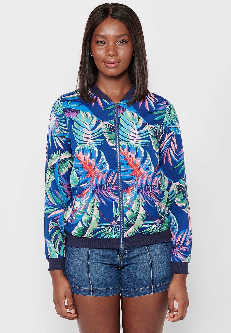 Long-sleeved sweatshirt jacket with blue floral print for women