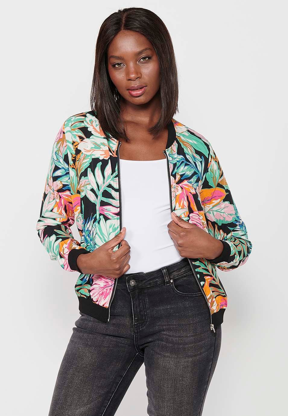 Long-sleeved sweatshirt jacket with ribbed finishes and floral print with front zipper closure. Composition 100% Polyester. Multicolor Color for Women from the Koröshi brand