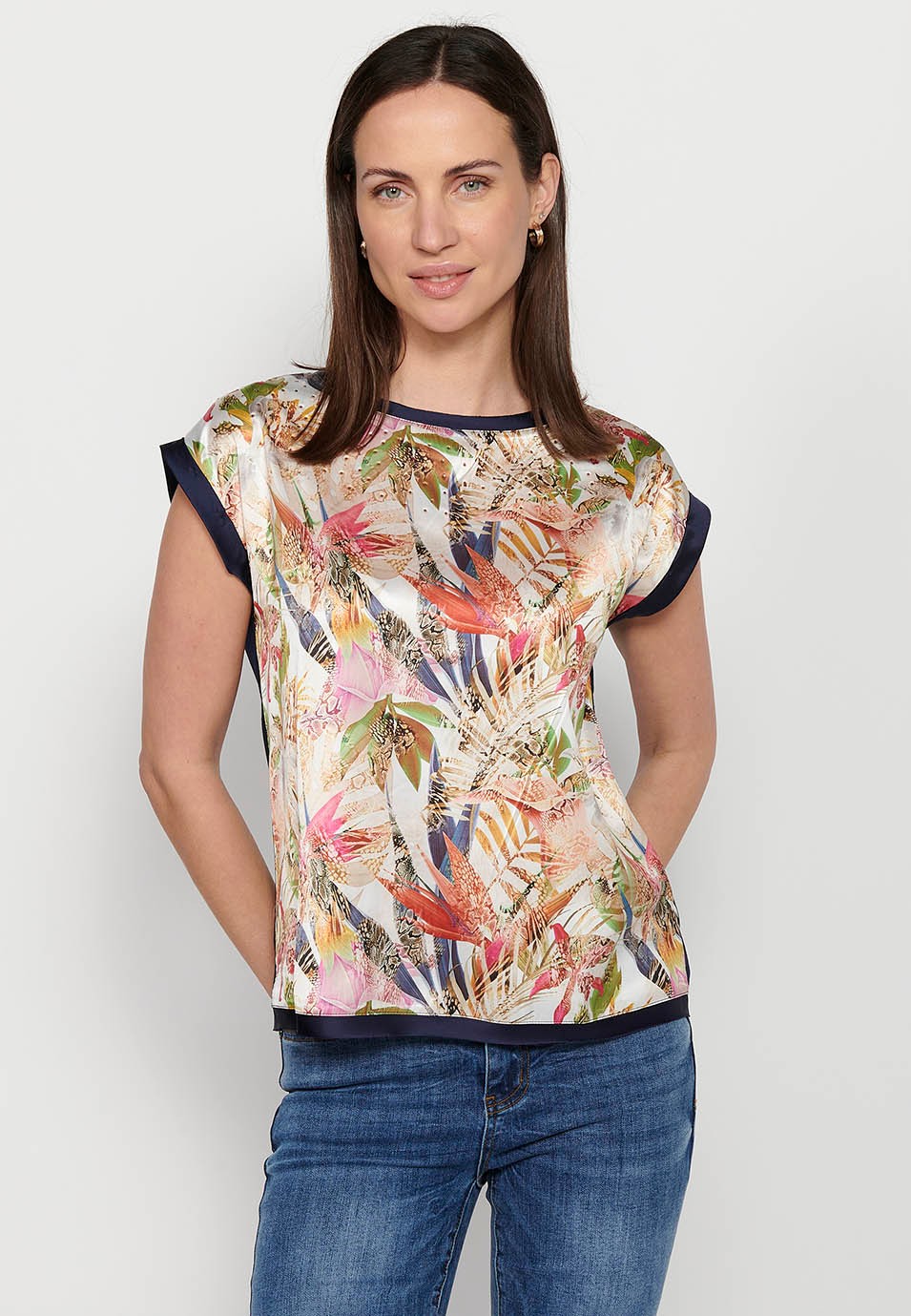 T-shirt multicolore à manches courtes et imprimé tropical pour femmes