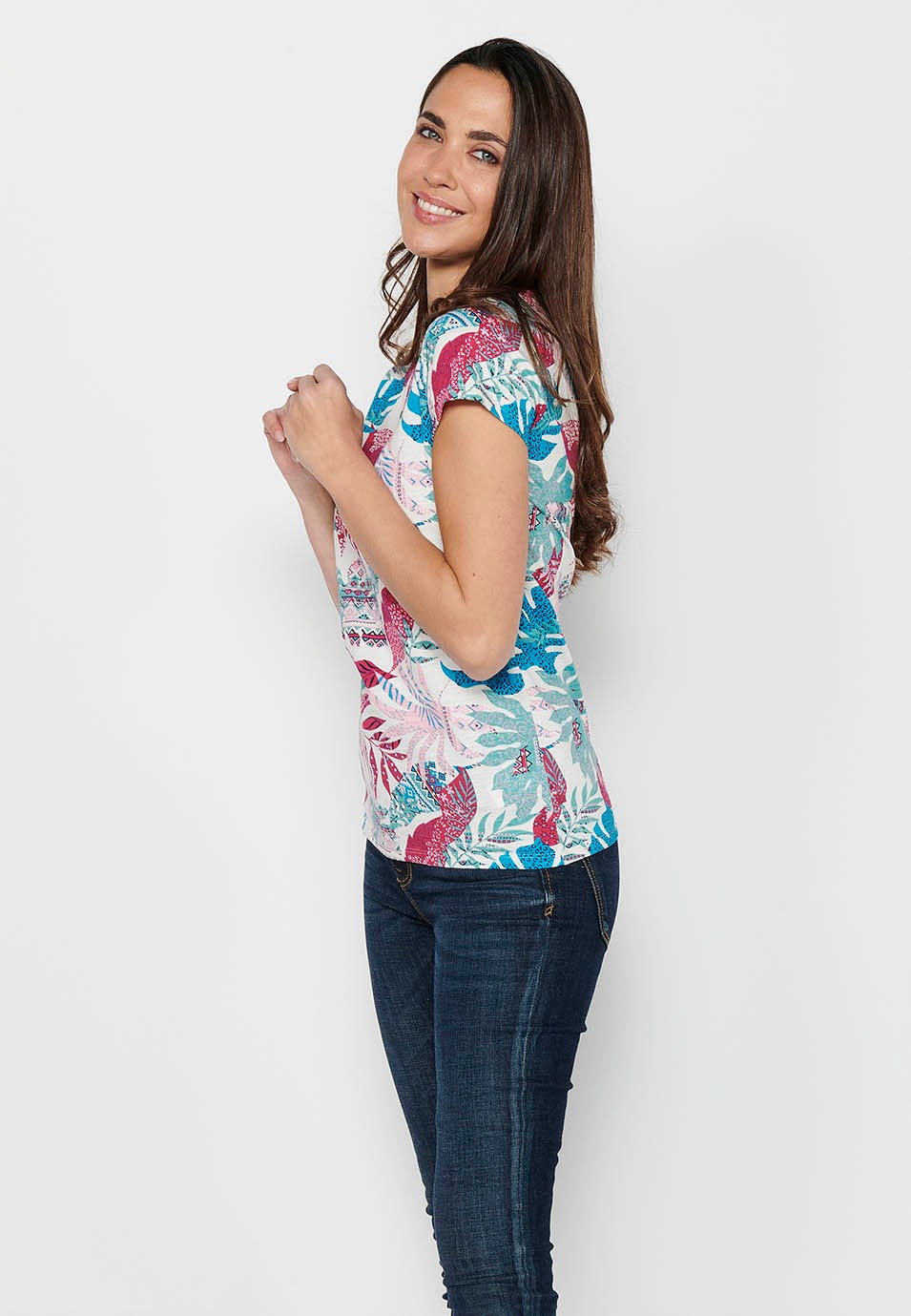 Short-sleeved Cotton T-shirt with V-neckline with buttons and Multicolor Tropical Print for Women 3