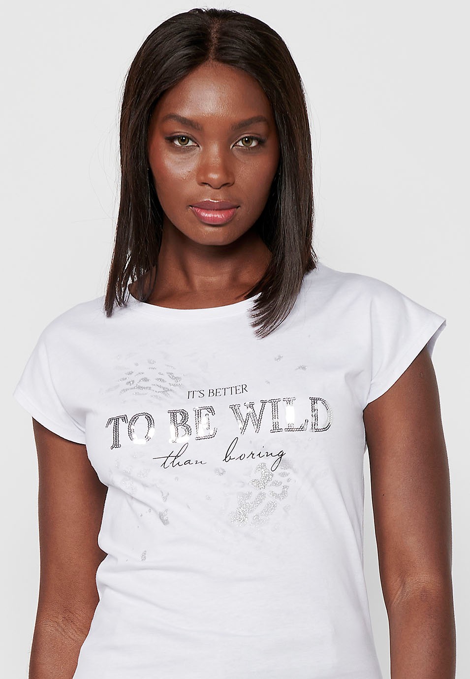 Short-sleeved Cotton T-shirt with Round Neck and White Front Print for Women
