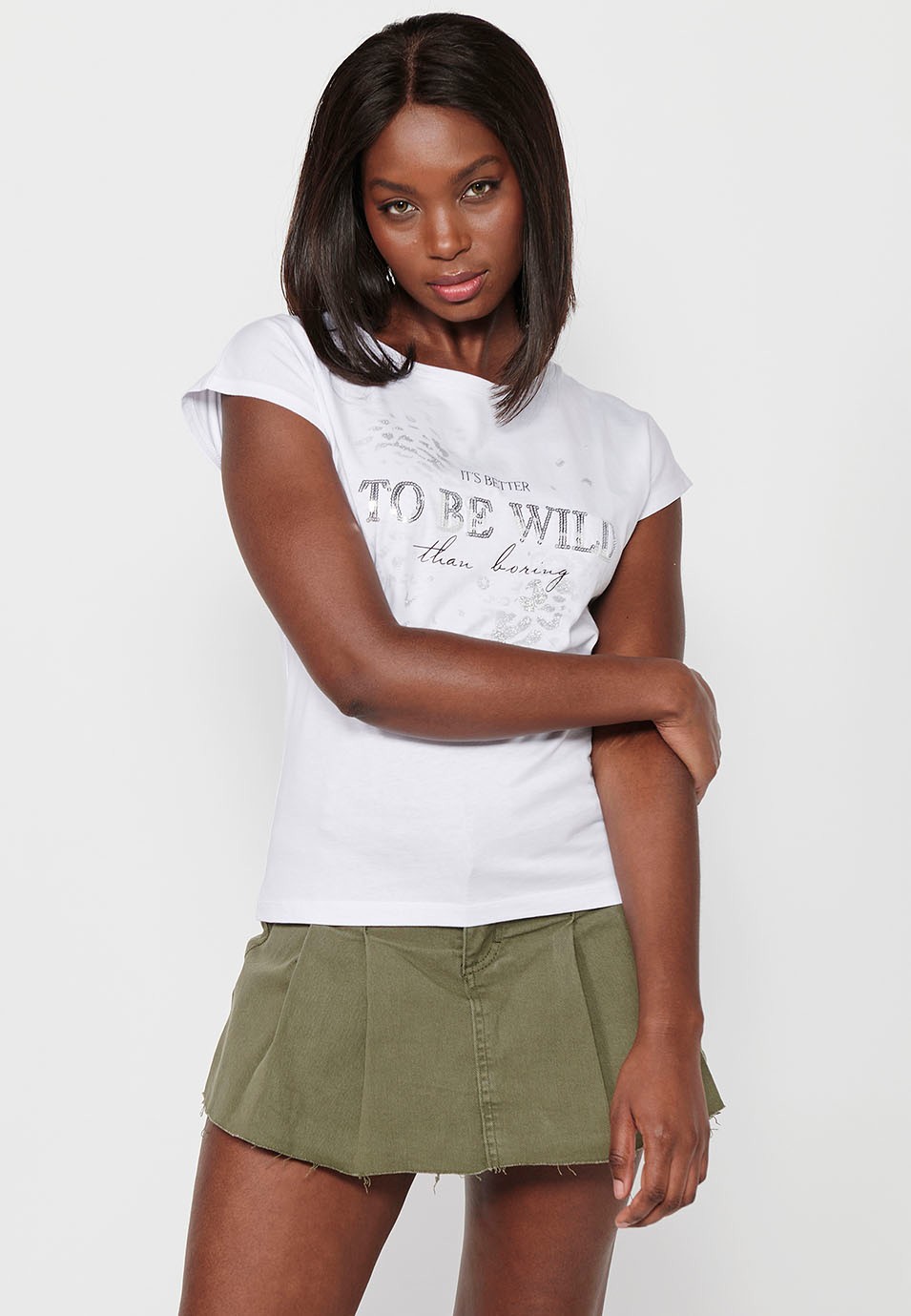 T-shirt en coton à manches courtes, col rond et imprimé blanc sur le devant pour femme