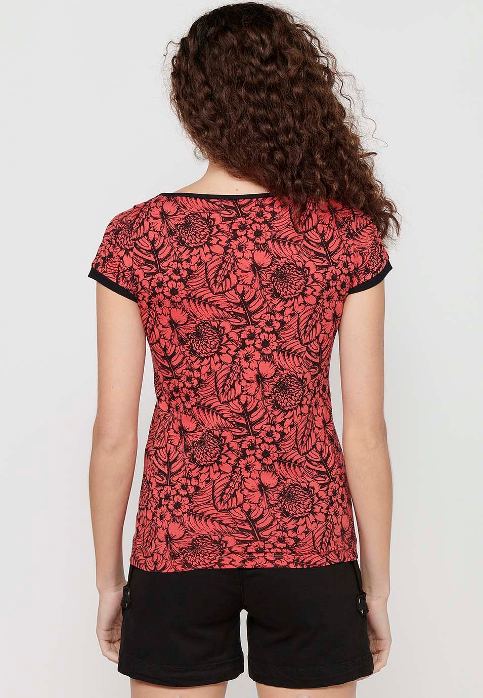 Kurzärmliges Baumwoll-T-Shirt mit V-Ausschnitt und Blumendruck mit korallenroten bestickten Details für Damen 7