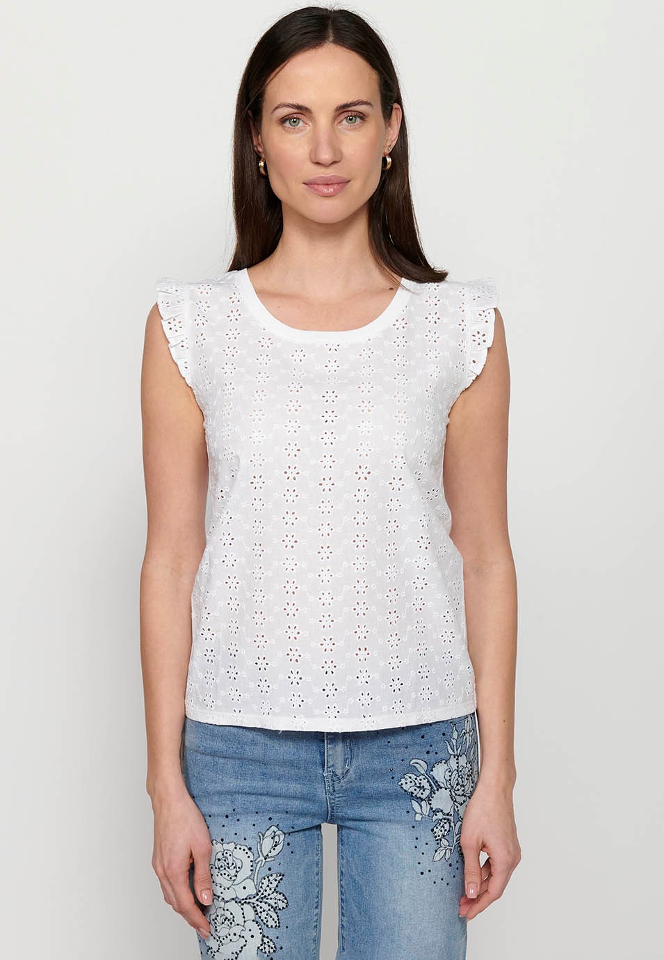 T-shirt manches courtes, volant sur les épaules, coloris blanc pour femme