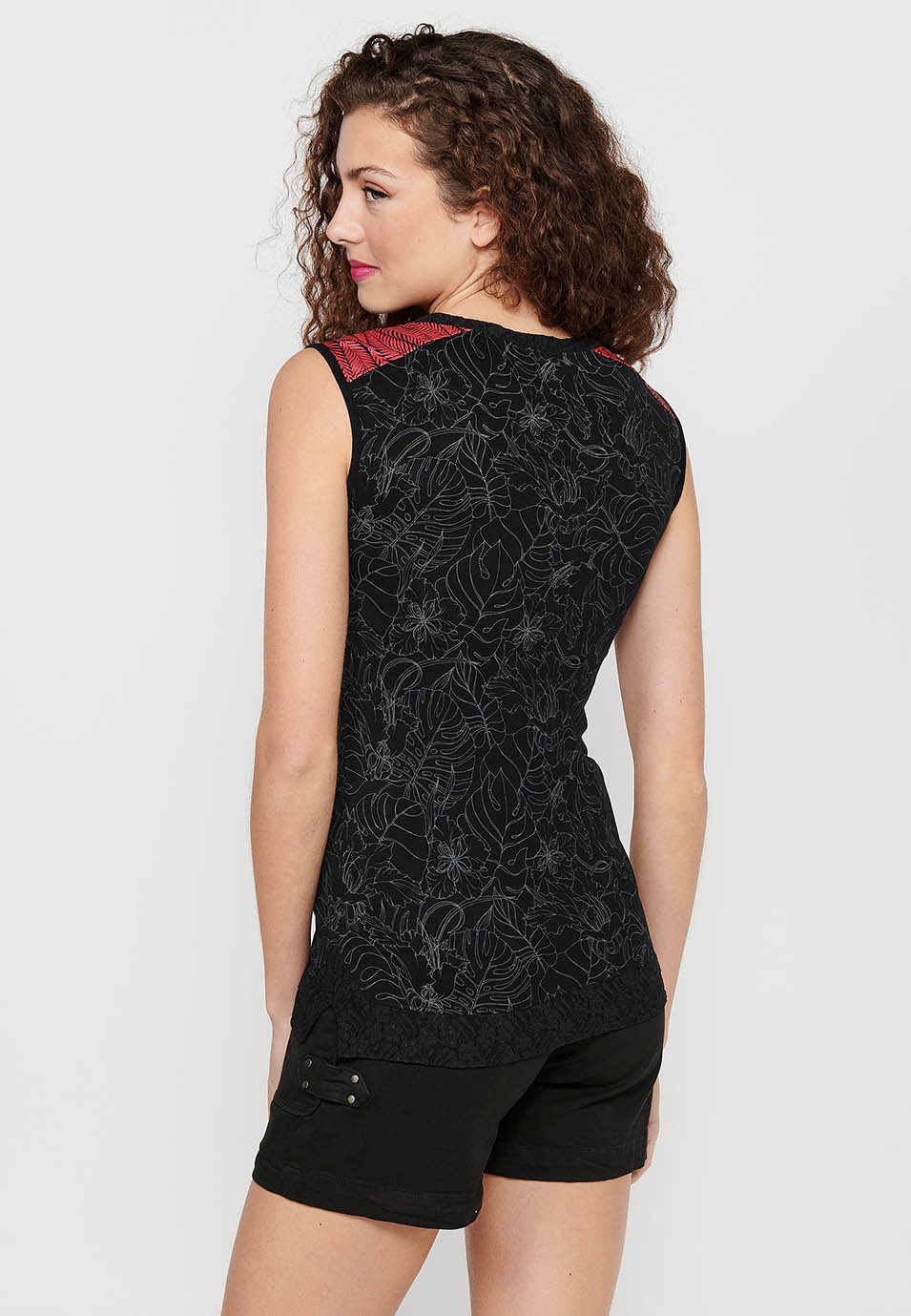 Sleeveless T-shirt with Front Floral Embroidery and Round Neck in Black for Women 8