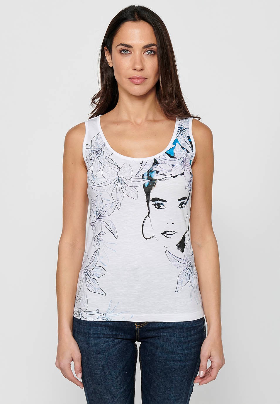 Sleeveless T-shirt with White Front Print for Women 6