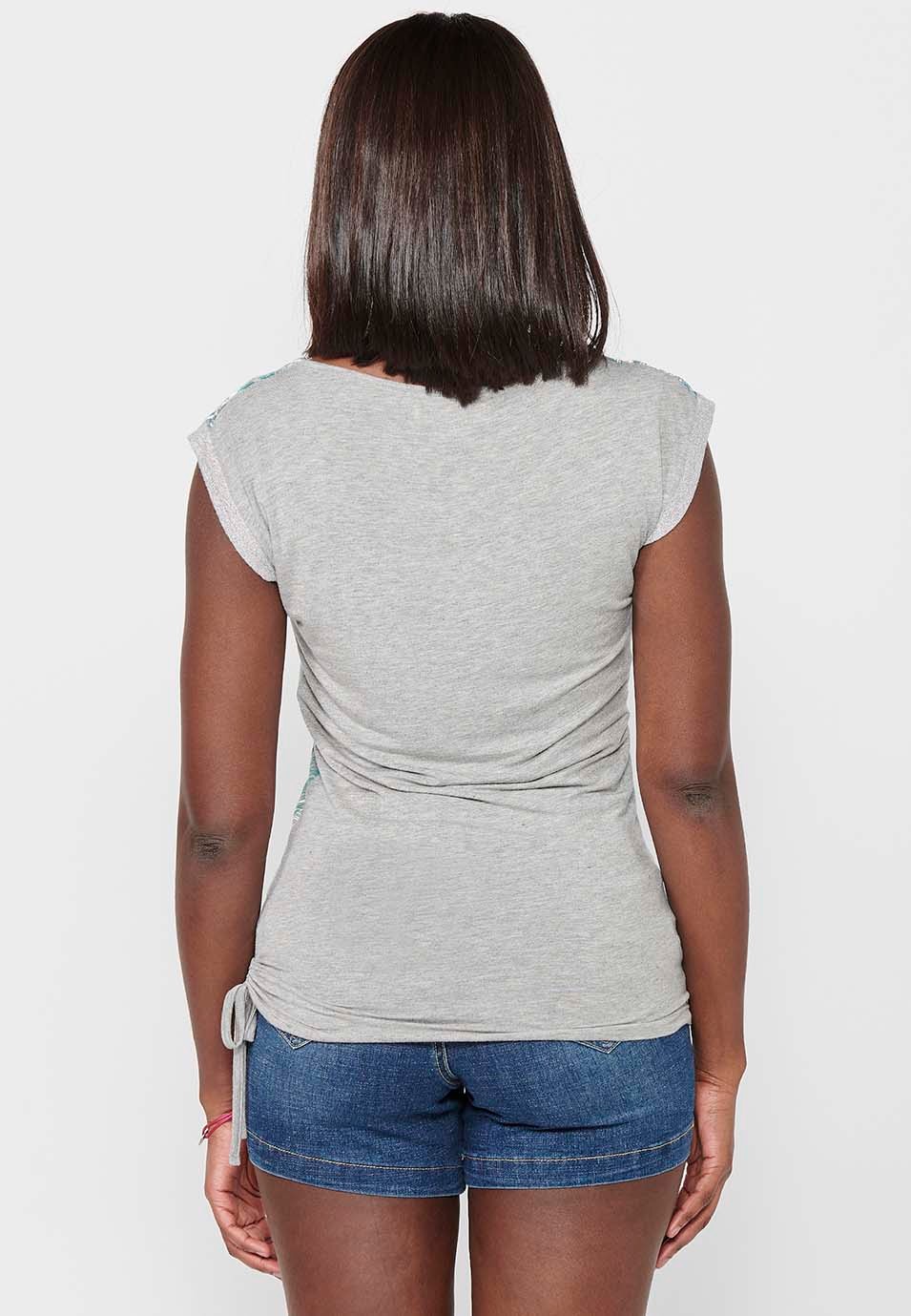 T-Shirt mit kurzen Ärmeln, U-Boot-Ausschnitt und verstellbarer Seite mit Kordelzug und Frontdruck in Blu für Damen