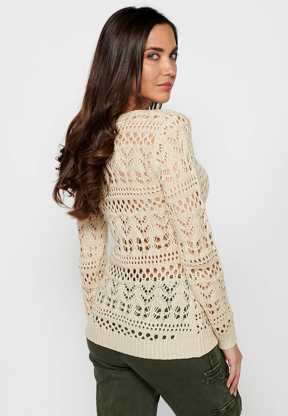 Long sleeve sweater with round neck. Beige Openwork Tricot for Women 5