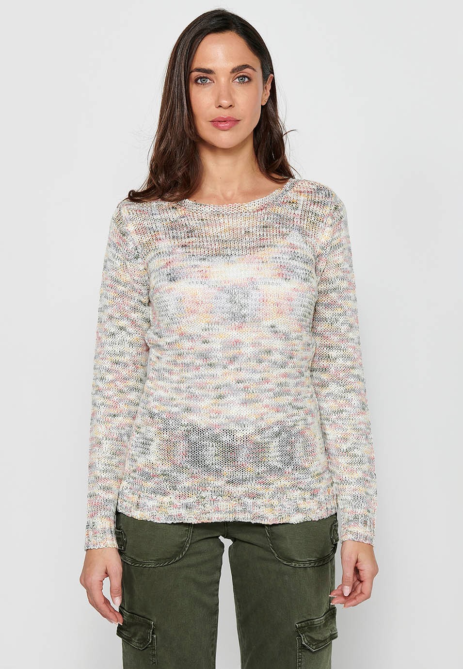 Pull à manches longues et col rond. Tricot marbré multicolore pour femme 4