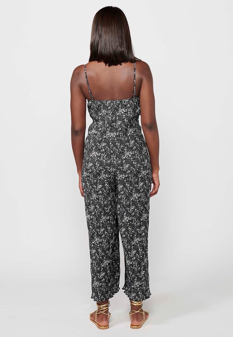 Loose jumpsuit with floral print in black for women