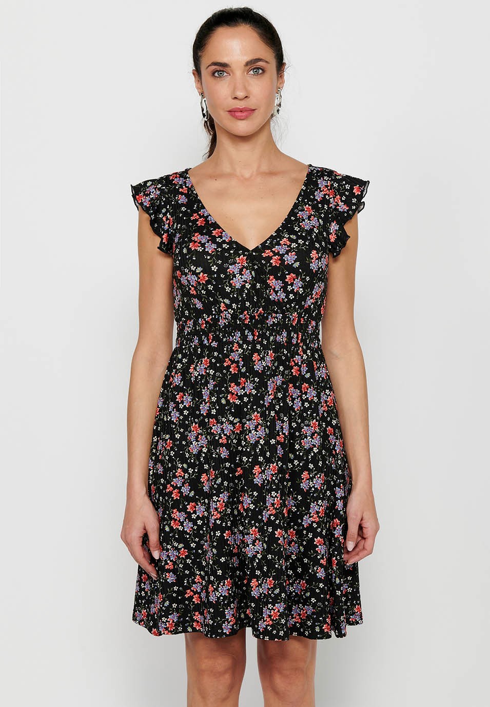 Kurzärmeliges Kleid mit gekreuztem V-Ausschnitt und Blumendruck mit taillierter, gummierter Taille in Mehrfarbig für Damen 2