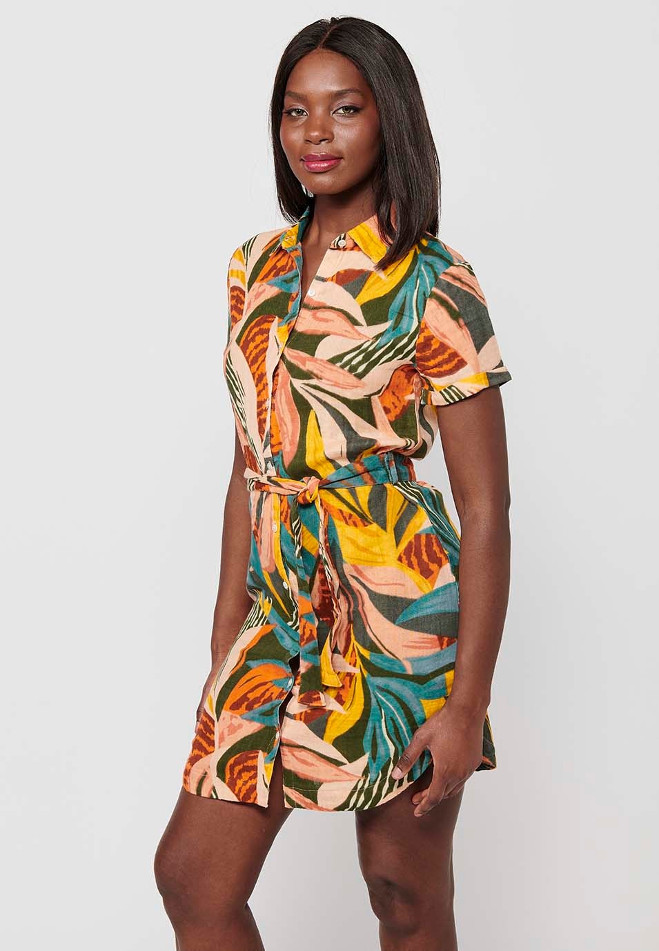Vestit camisero de màniga curta i estampat tropical multicolor per a dona