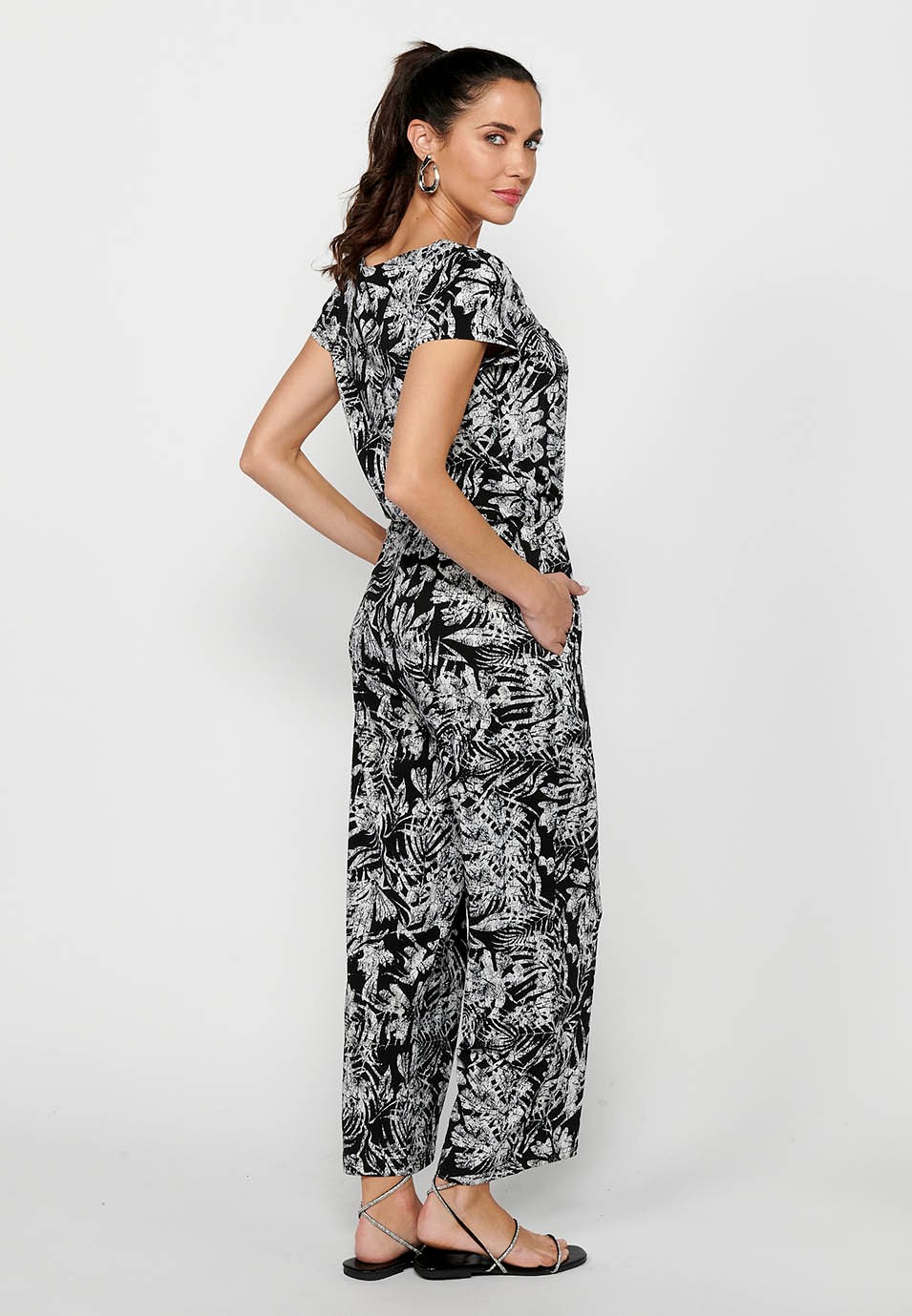 Ärmelloses Kleid mit gekreuztem V-Ausschnitt und Blumendruck in Schwarz für Damen 1