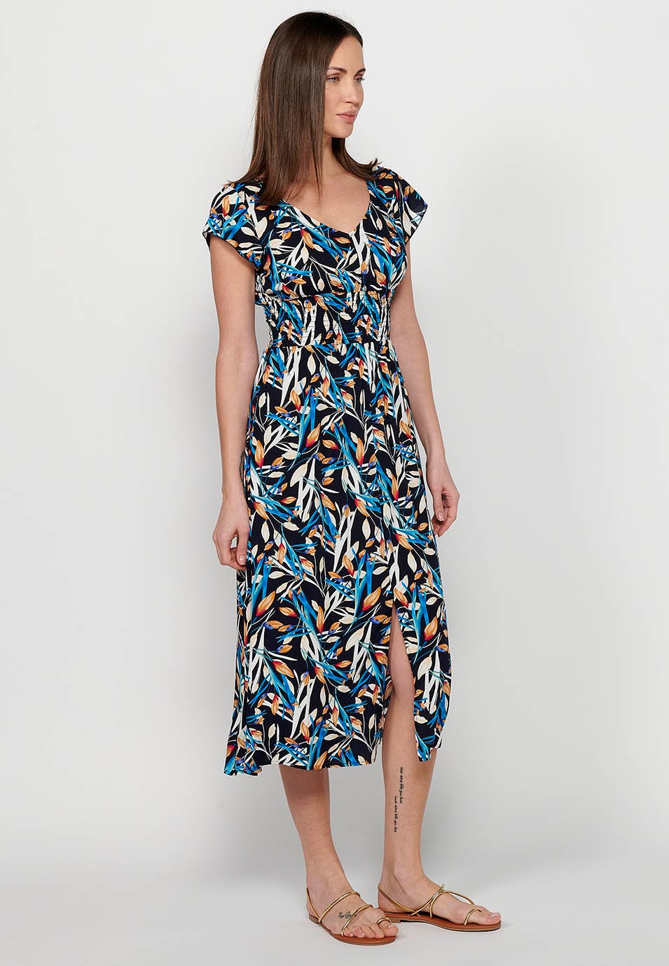 Damen-Kleid mit mehrfarbigem Blumendruck, V-Ausschnitt, kurzen Ärmeln und Schlitz vorne 4
