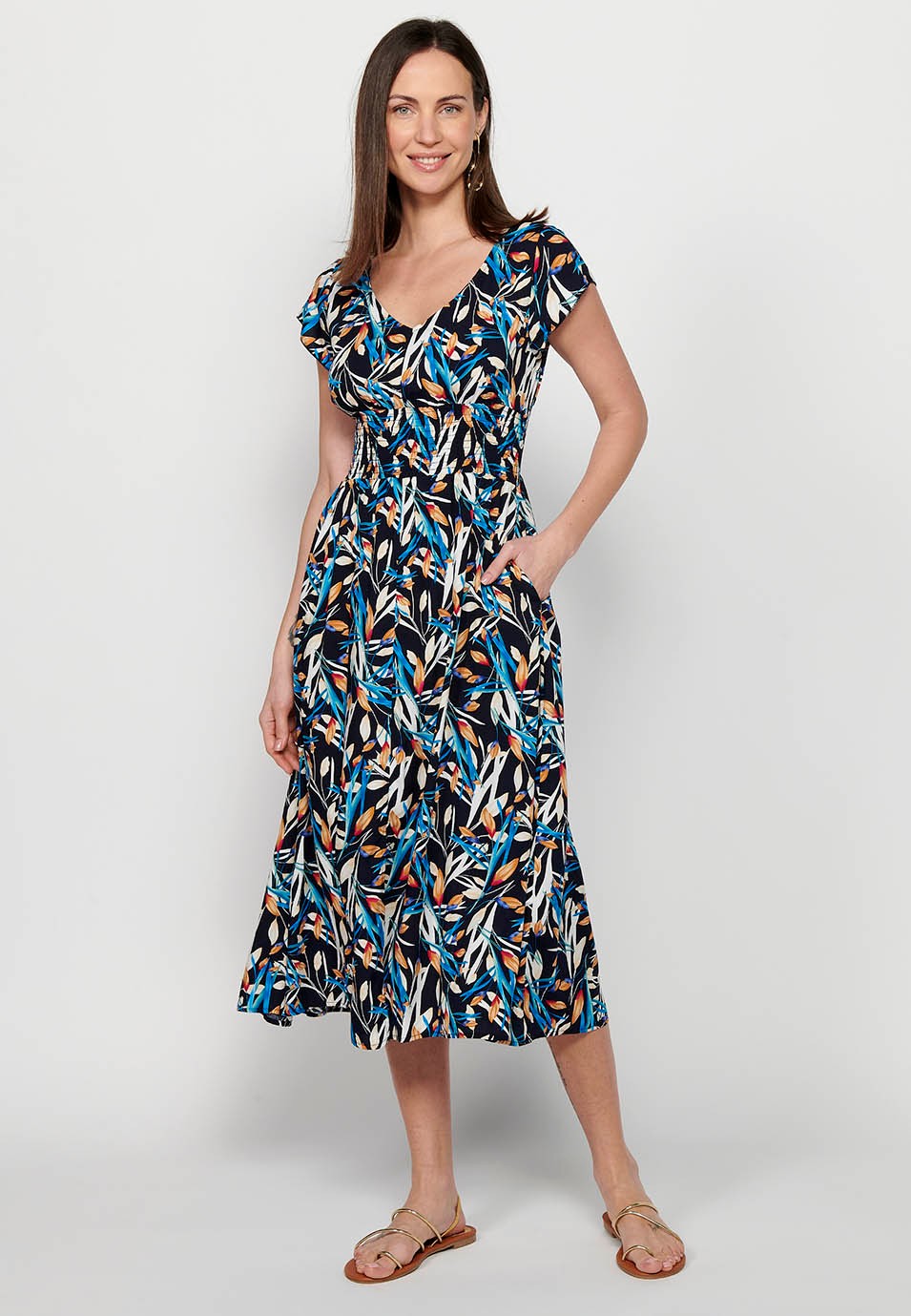 Damen-Kleid mit mehrfarbigem Blumendruck, V-Ausschnitt, kurzen Ärmeln und Schlitz vorne 7