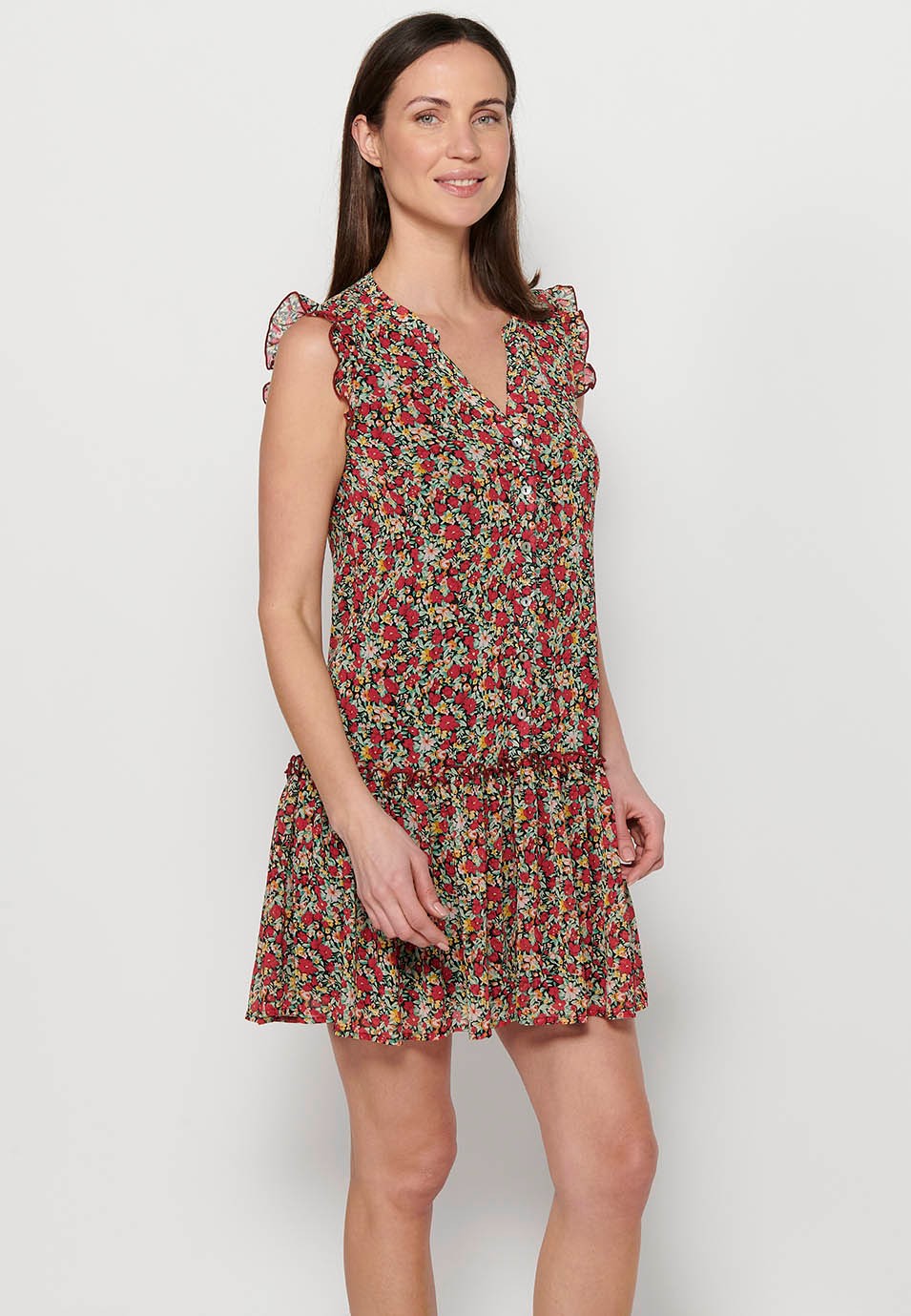 Kurzes Hemdblusenkleid mit hüftigem Schnitt und Rüschenabschluss mit Knopfverschluss vorne und mehrfarbigem Blumendruck für Damen 1