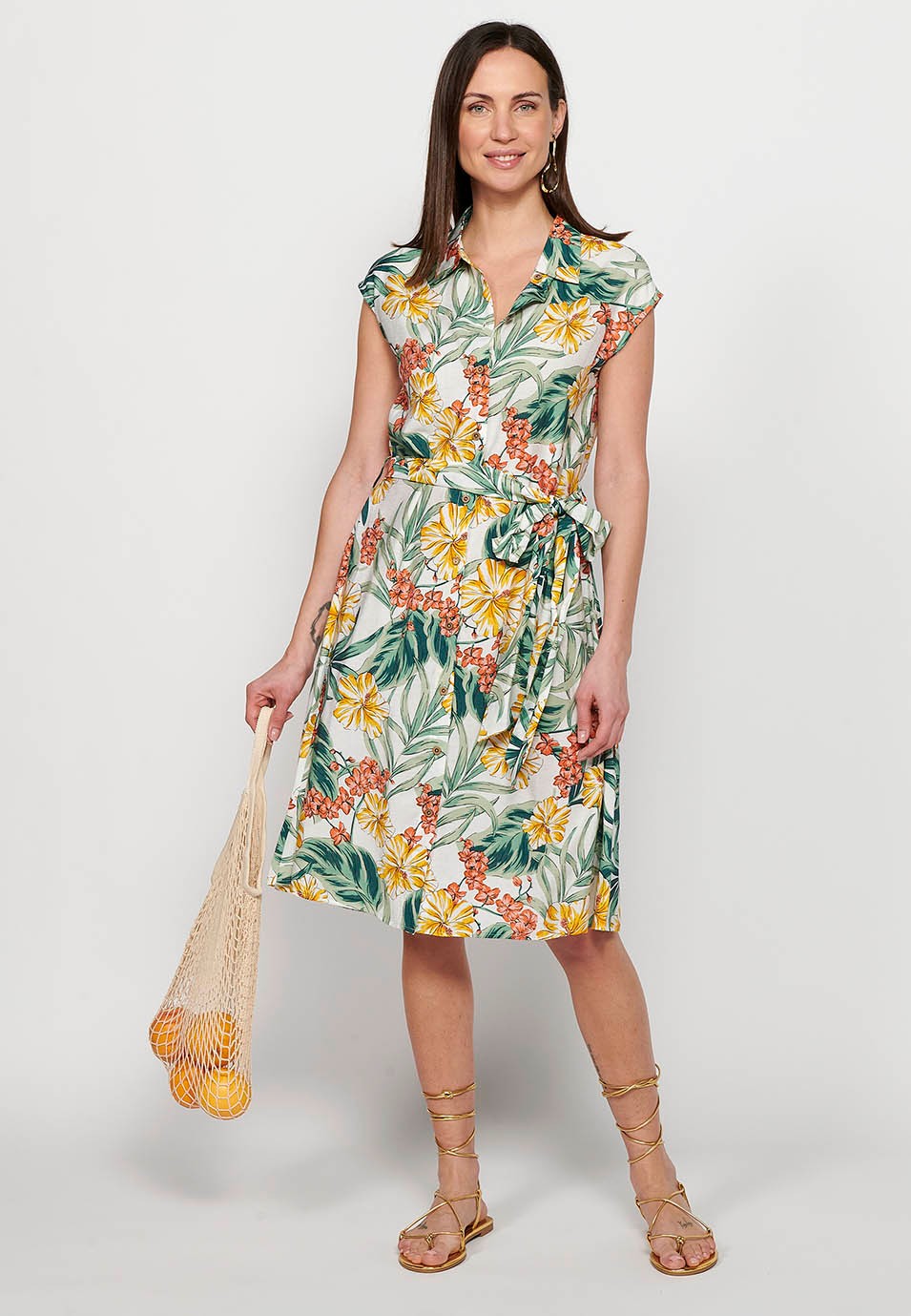 Vestido midi camisero de Manga corta con Cierre delantero con botones y Estampado floral de Color Blanco para Mujer
