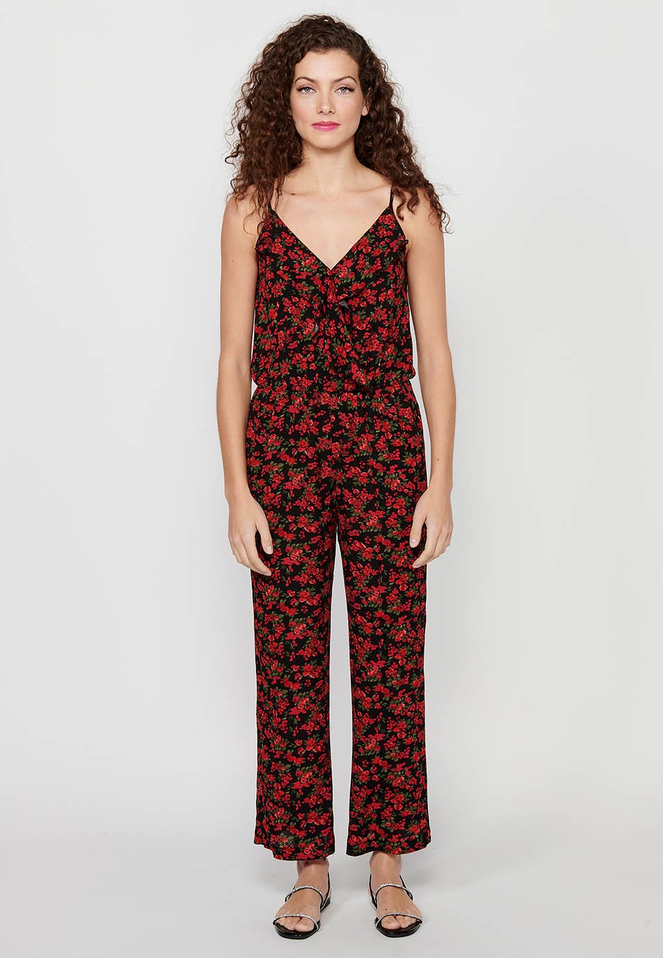 Pantalon habillé long à bretelles réglables avec taille caoutchoutée et imprimé floral rouge pour Femme 3