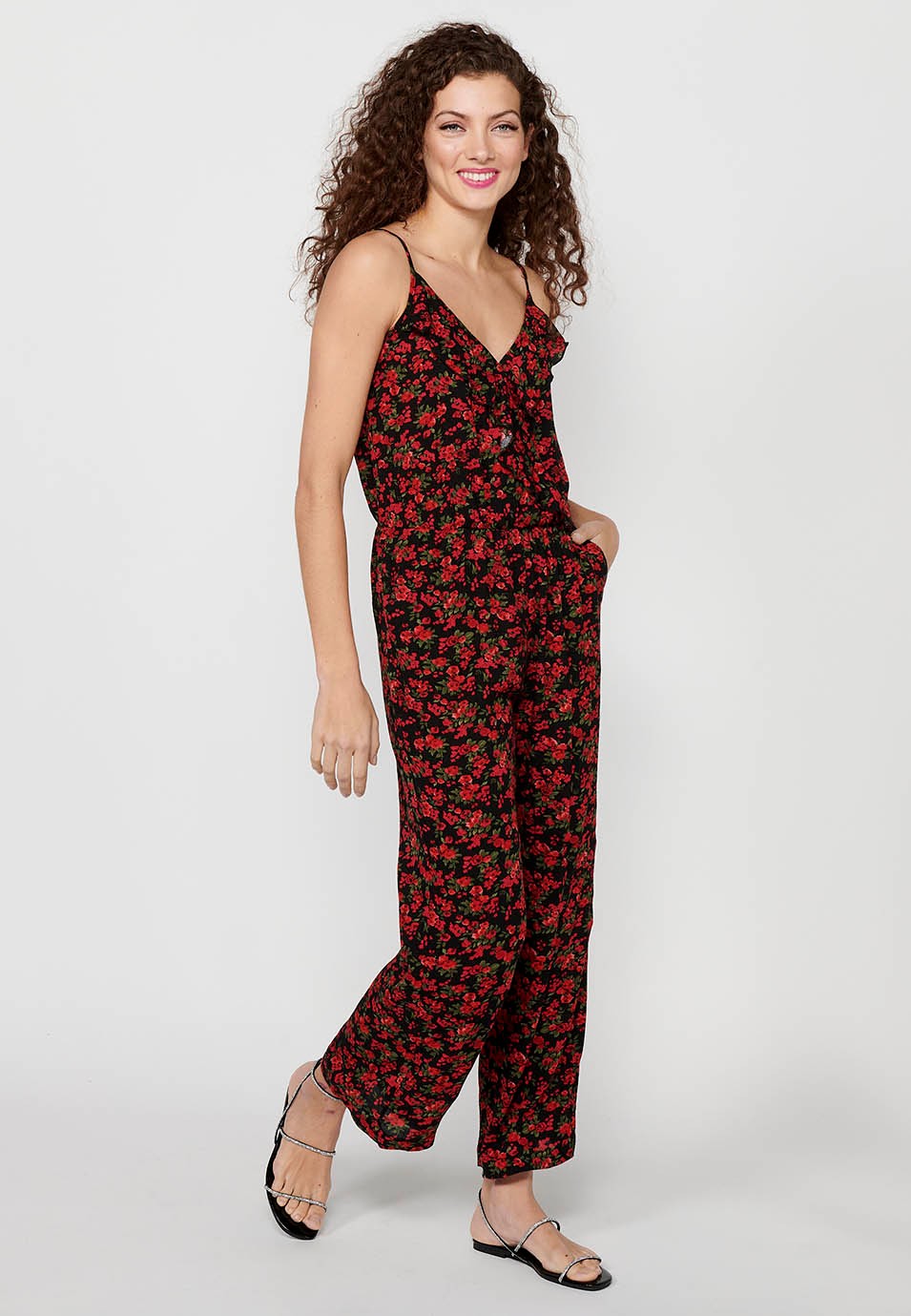 Long dress-trousers with adjustable straps with rubberized waist and red floral print for Women 1