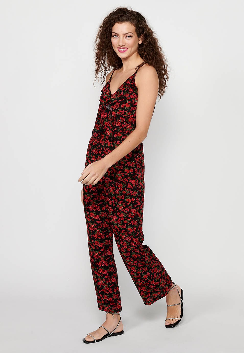 Pantalon habillé long à bretelles réglables avec taille caoutchoutée et imprimé floral rouge pour Femme 4
