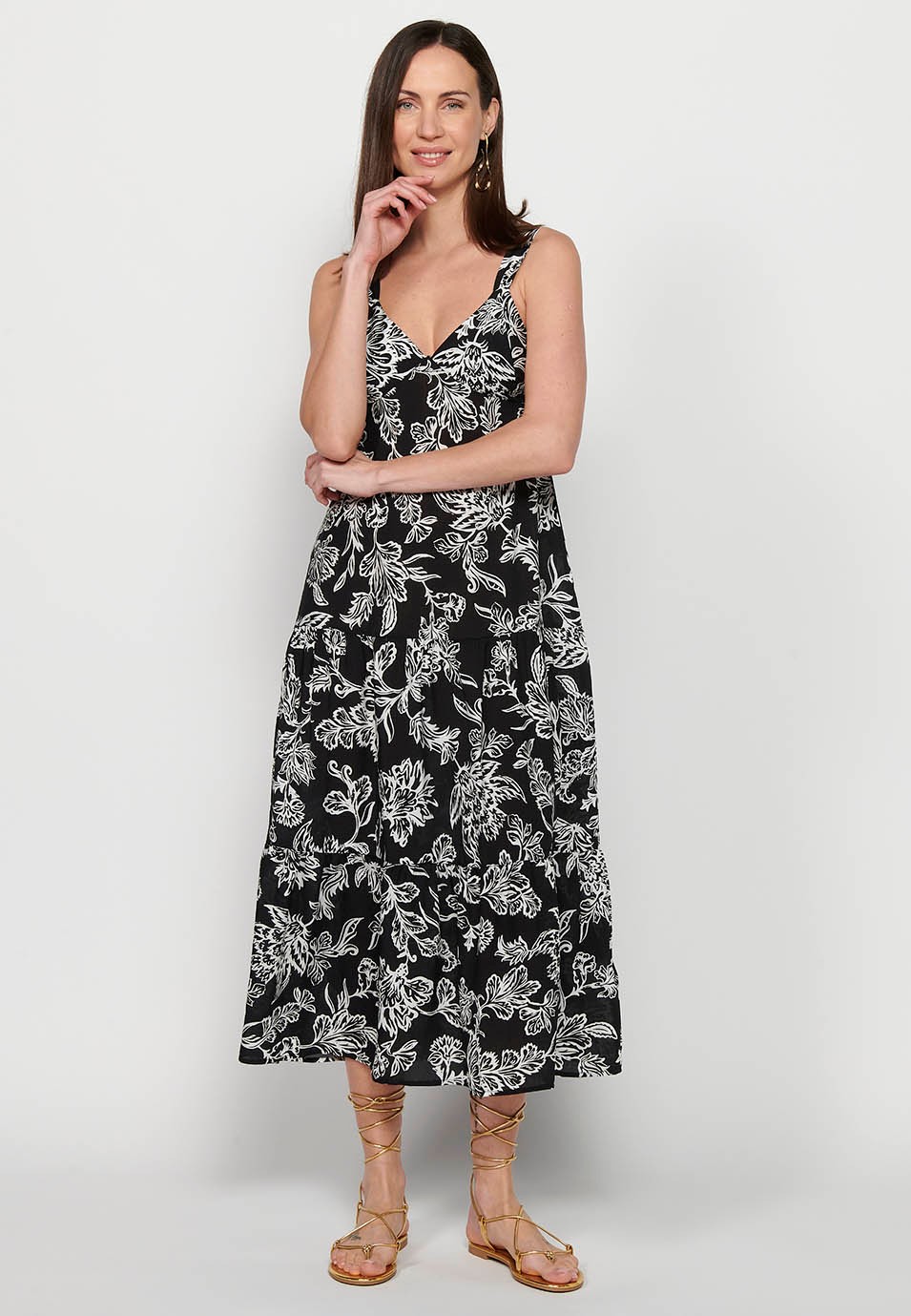Langes Kleid mit breiten Trägern mit Rüschen und V-Ausschnitt mit Blumendruck in Schwarz für Damen 5