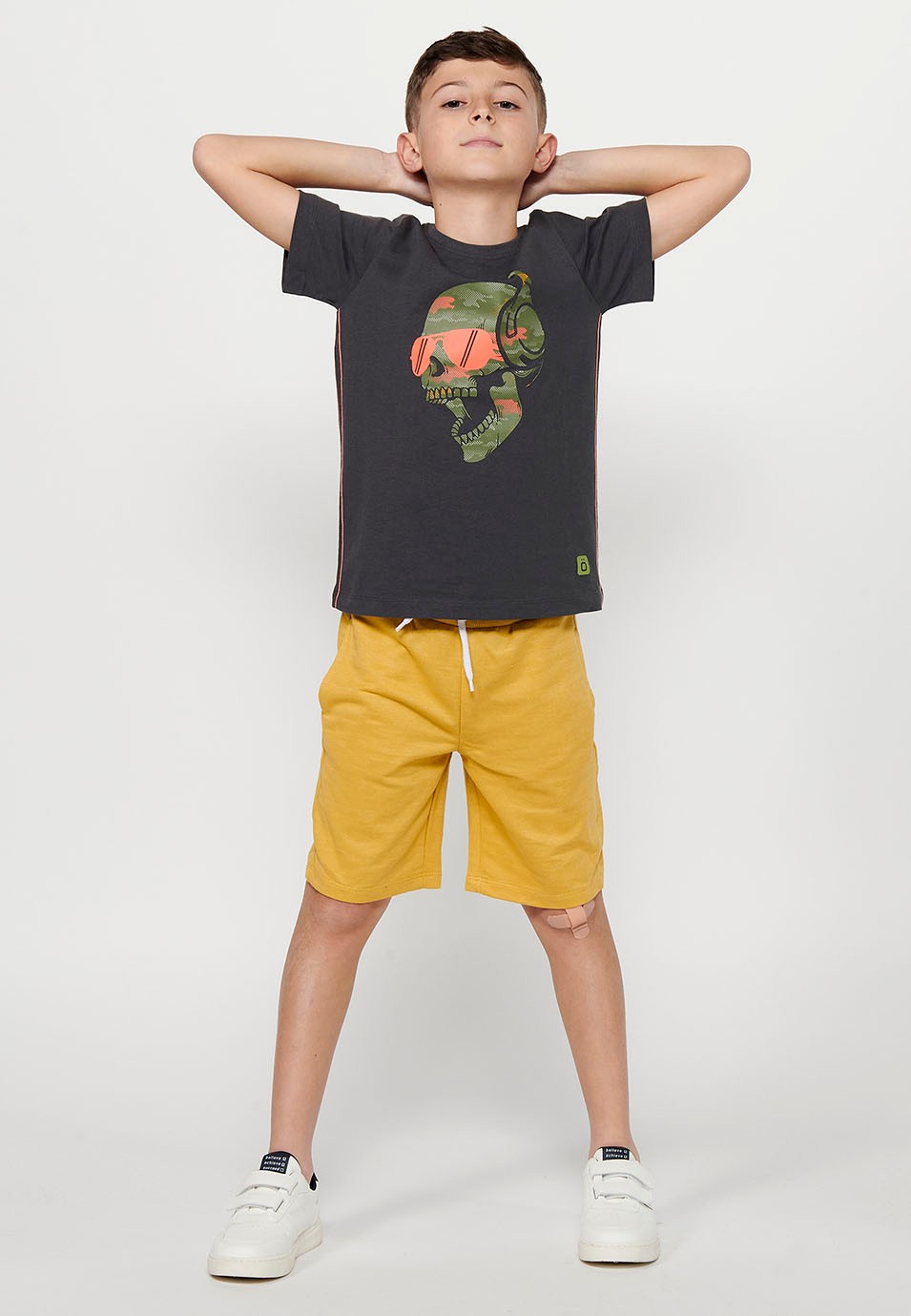 Short-sleeved Cotton Round Neck T-shirt with Dark Gray Front Print for Boys