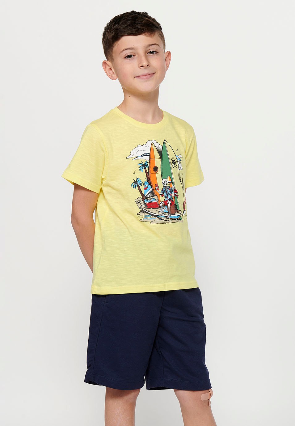 Camiseta de manga corta de Algodón y cuello redondo. Estampado delantero Color Amarillo para Niño