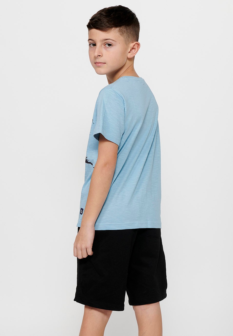 Short-sleeved cotton T-shirt with a round neckline. Front print Color Light blue for Boys 4