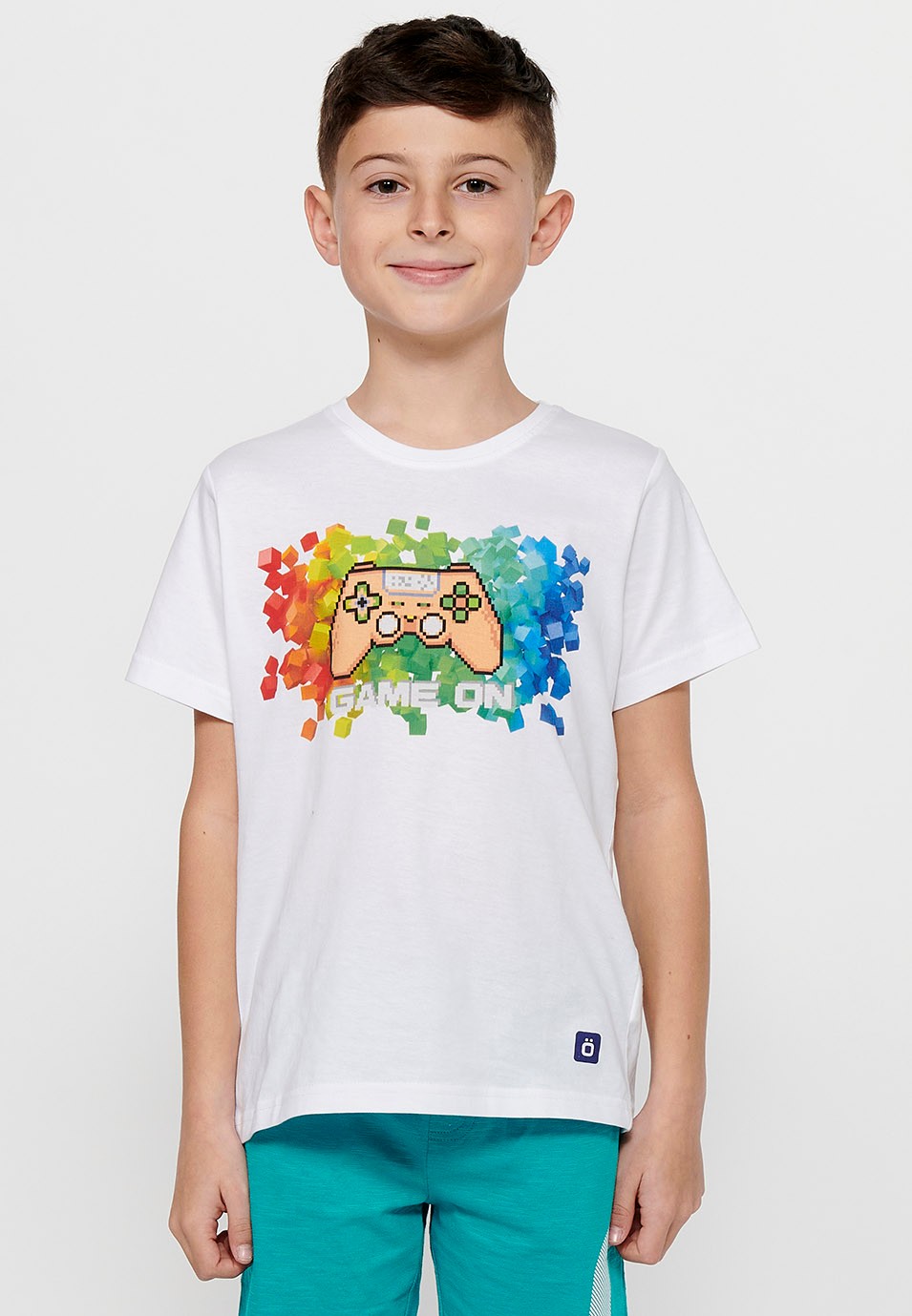 Short-sleeved cotton T-shirt with a round neckline. White front print for Boys